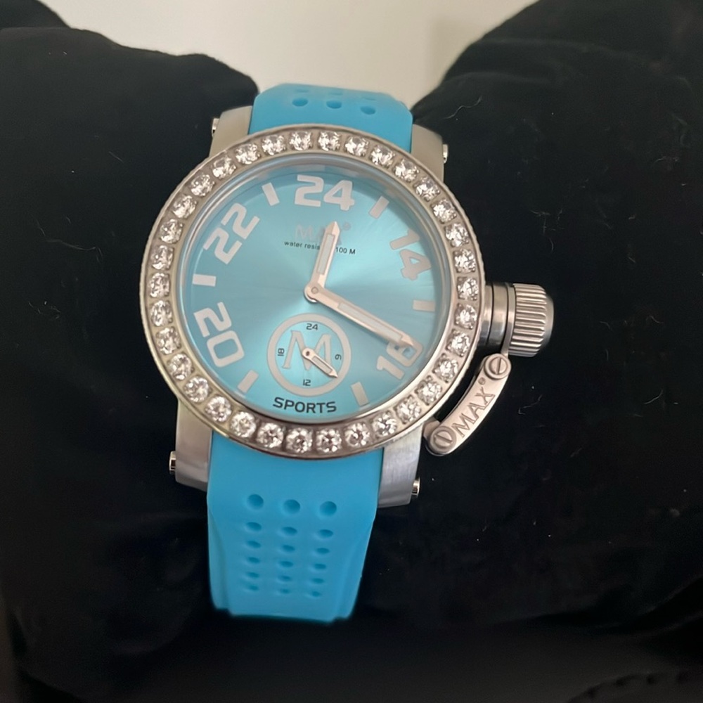 Max sports watch